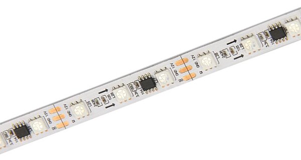 WS2811 LED-Streifen mit externem IC-Chip für 12-V-Betrieb und 3er-Pixelgruppen